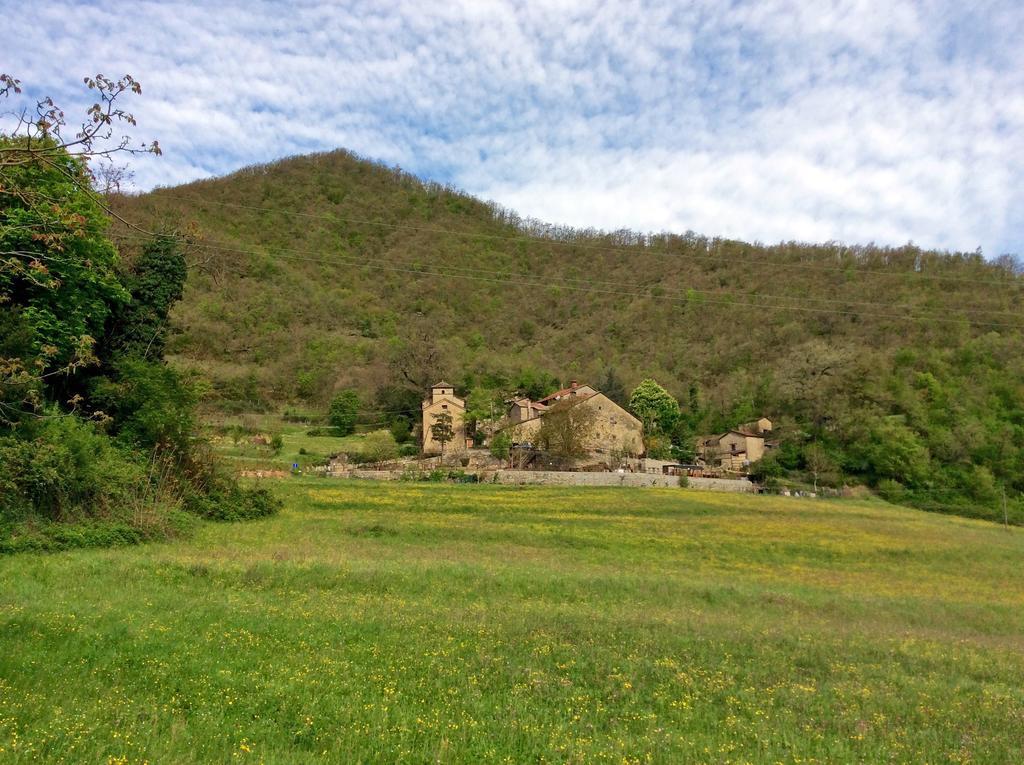 Pieve di Cà Maggiore Firenzuola Esterno foto