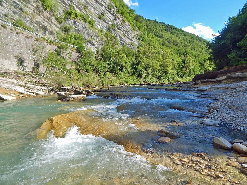 Pieve di Cà Maggiore Firenzuola Esterno foto
