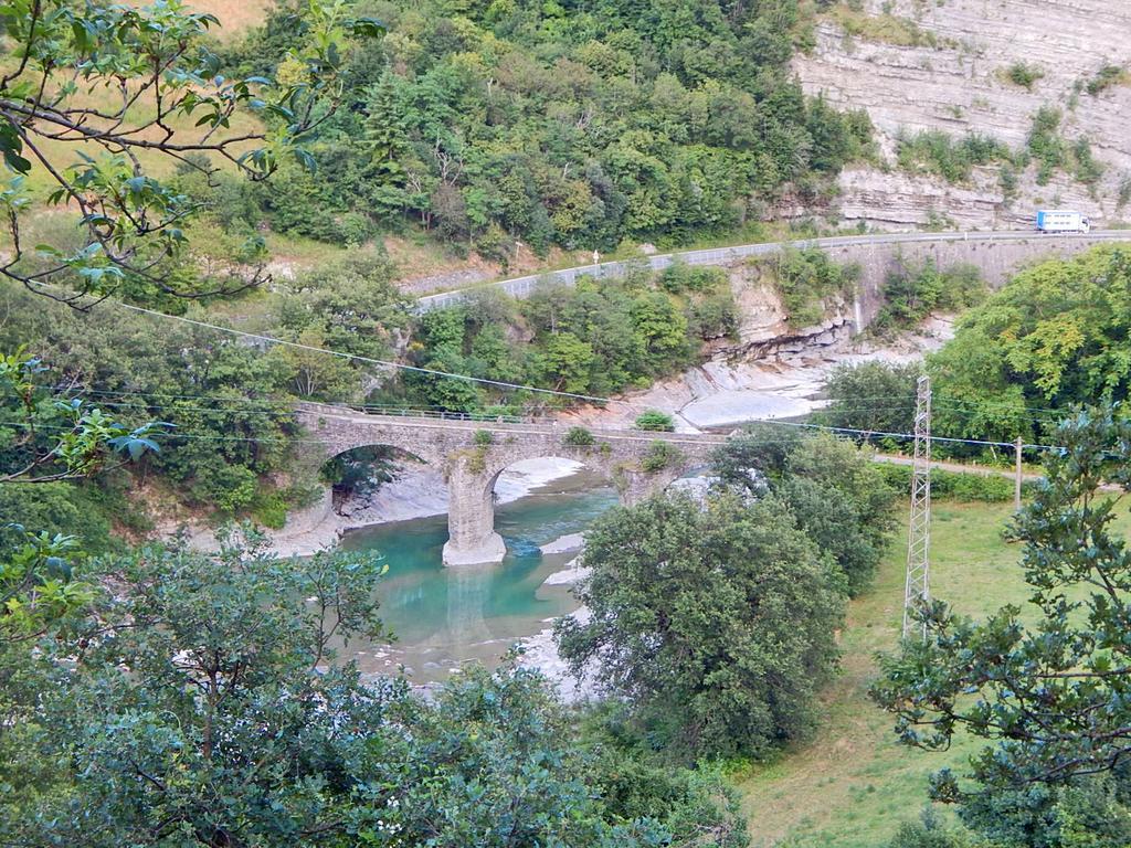 Pieve di Cà Maggiore Firenzuola Esterno foto