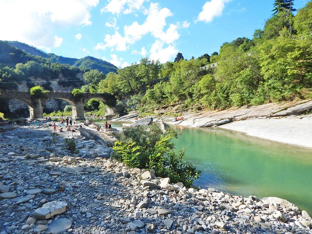 Pieve di Cà Maggiore Firenzuola Esterno foto